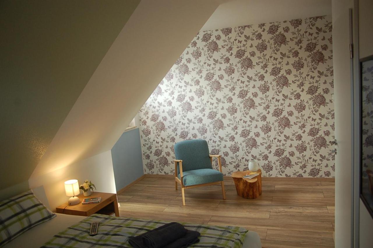 Behagliches Ferienhaus Zaunkoenig -Mit Kamin Und Sauna Tanne Exterior foto